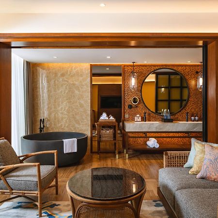 Hotel Indigo Bintan Lagoi Beach By Ihg Buitenkant foto