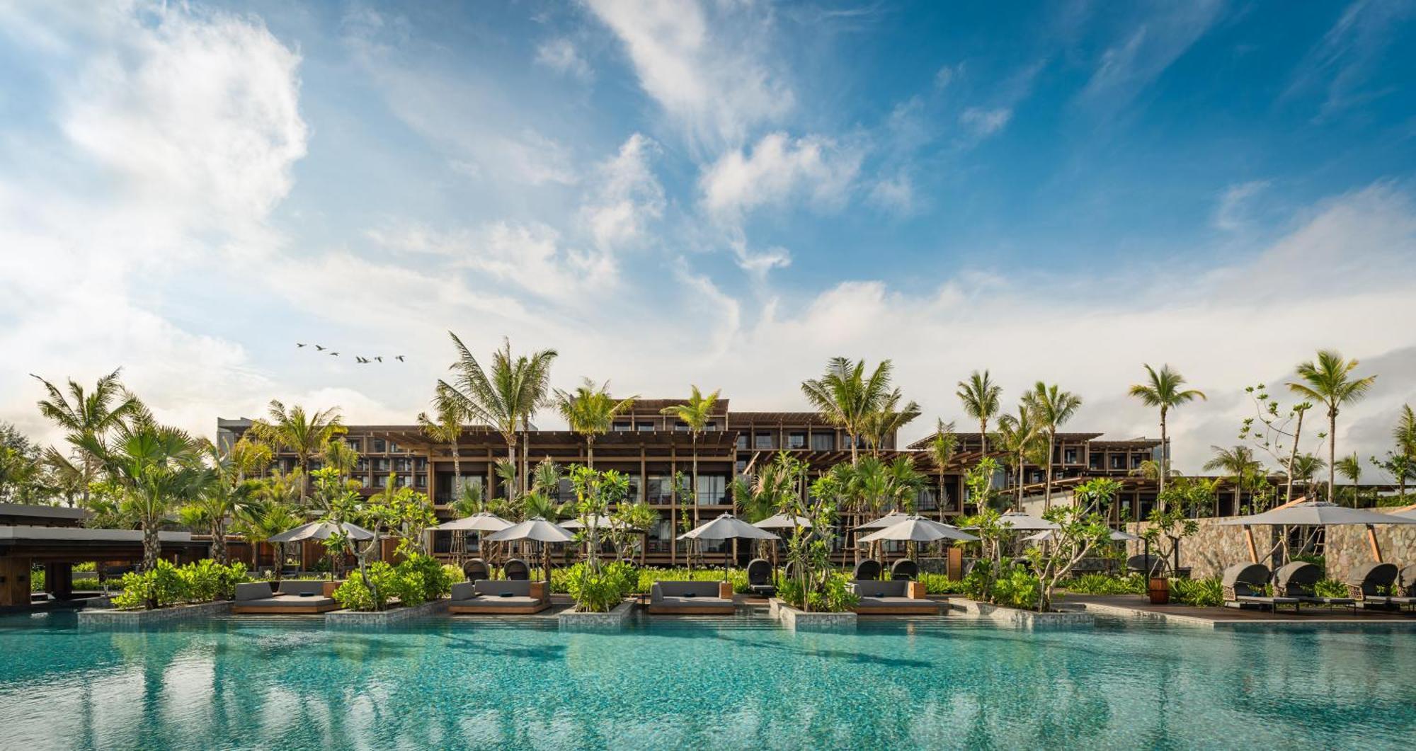 Hotel Indigo Bintan Lagoi Beach By Ihg Buitenkant foto